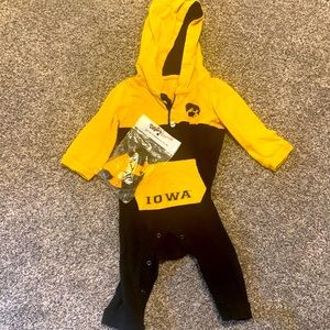 Iowa Hawkeye baby hoodie jumpsuit w/ socks